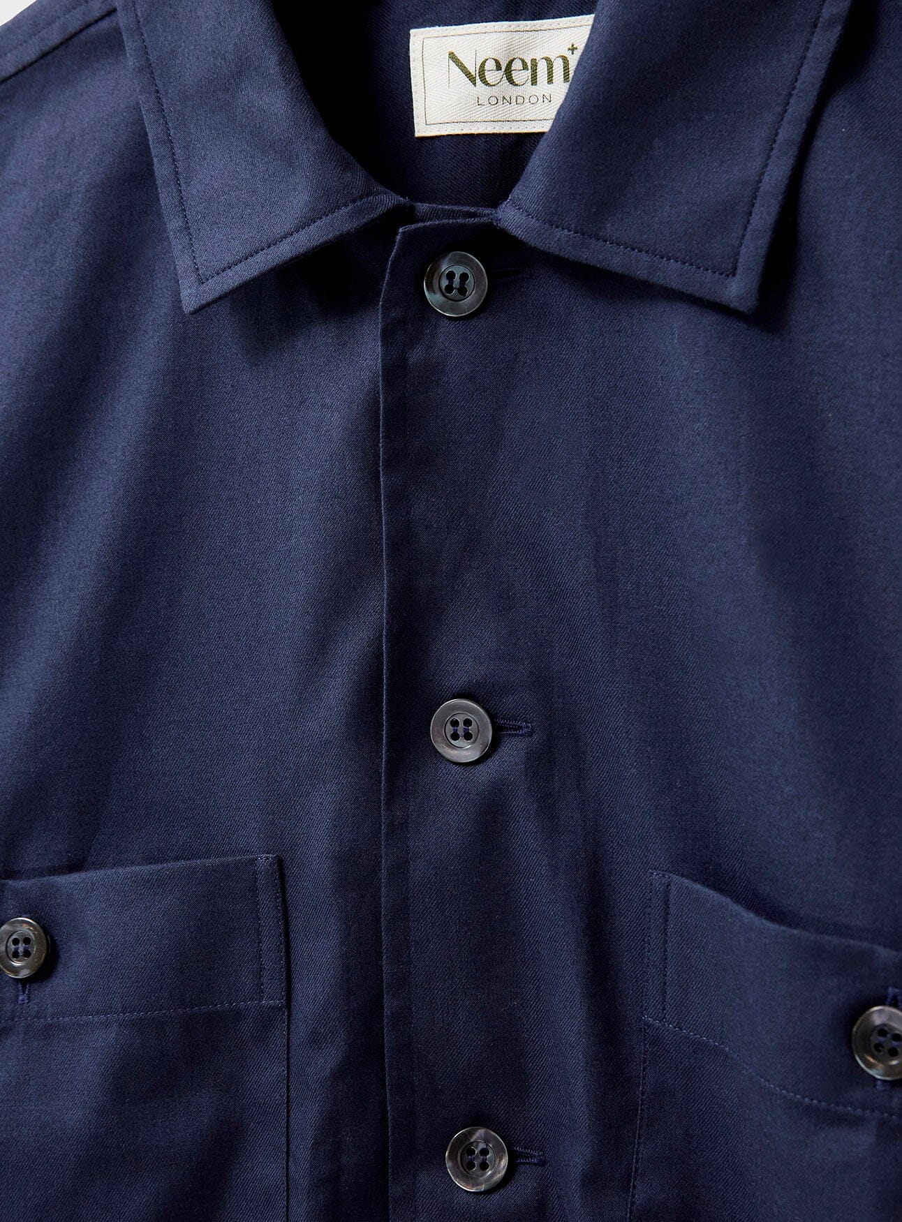 Chemise en coton régénératif double poche bleu marine