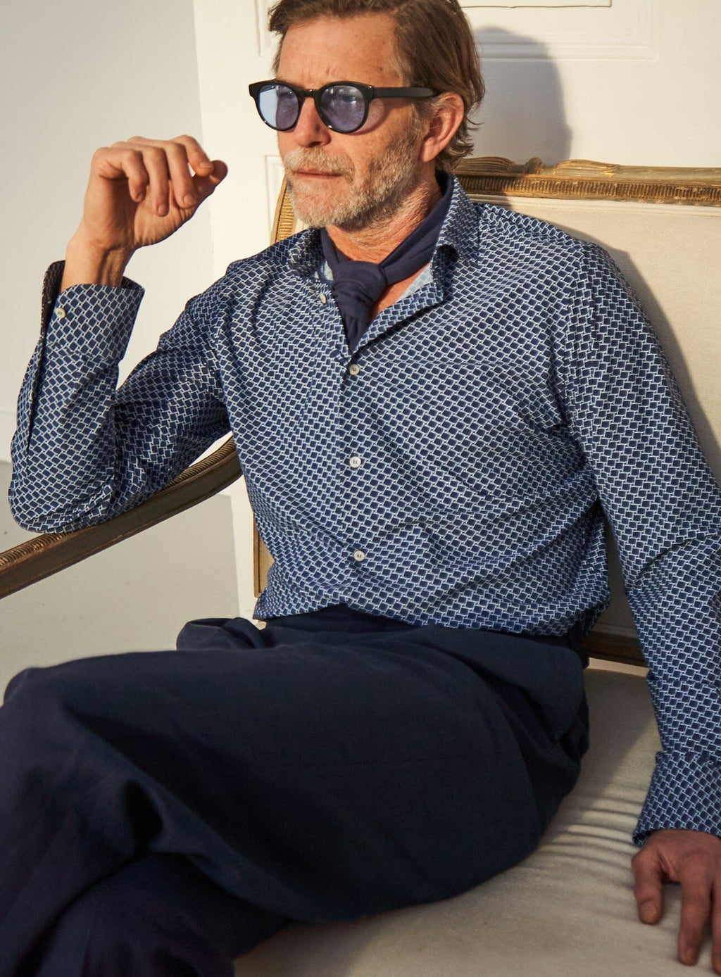 Chemise confortable recyclée de la Marine italienne à coupe carrée