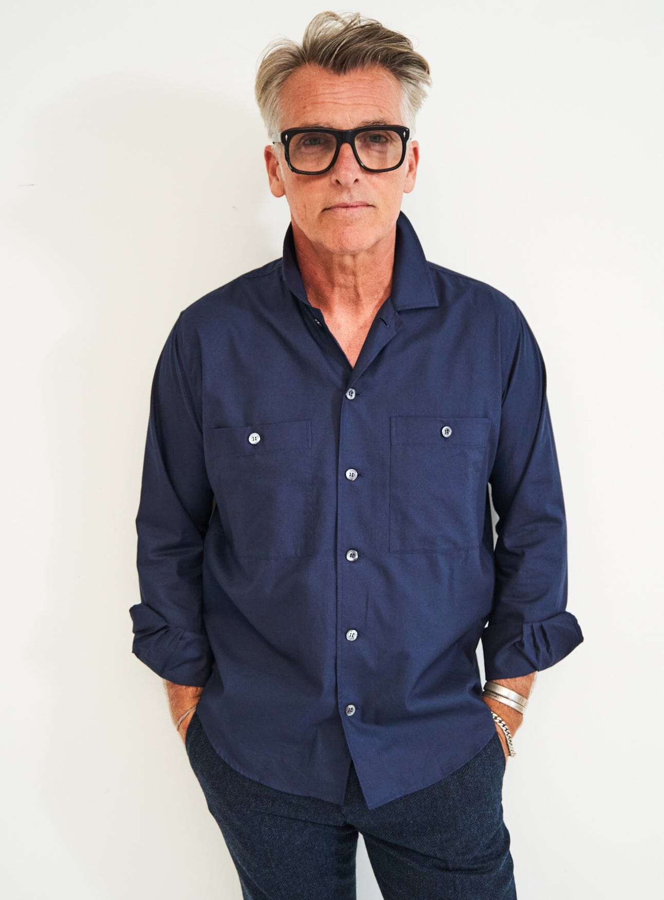 Chemise en coton régénératif double poche bleu marine