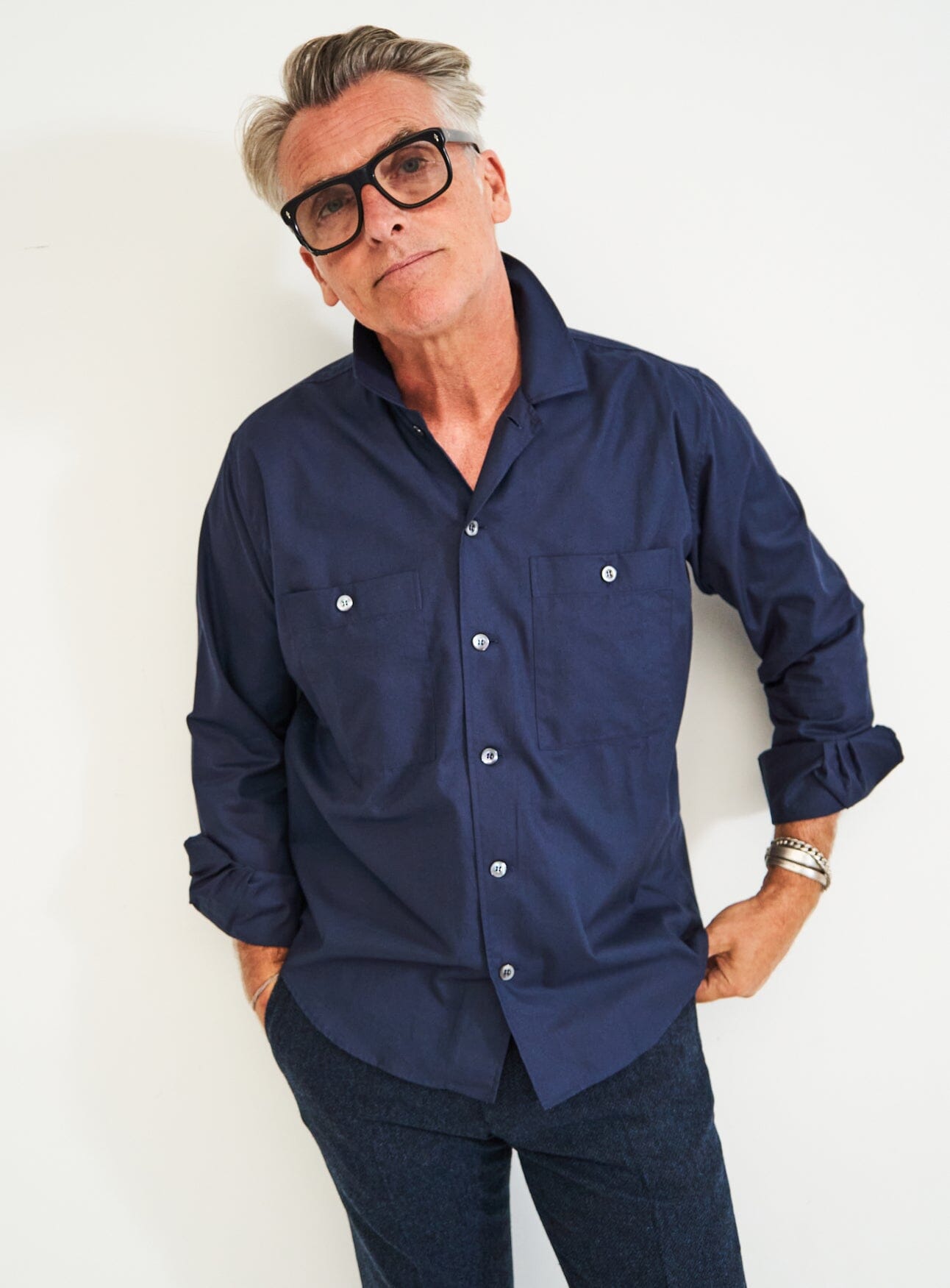 Chemise en coton régénératif double poche bleu marine