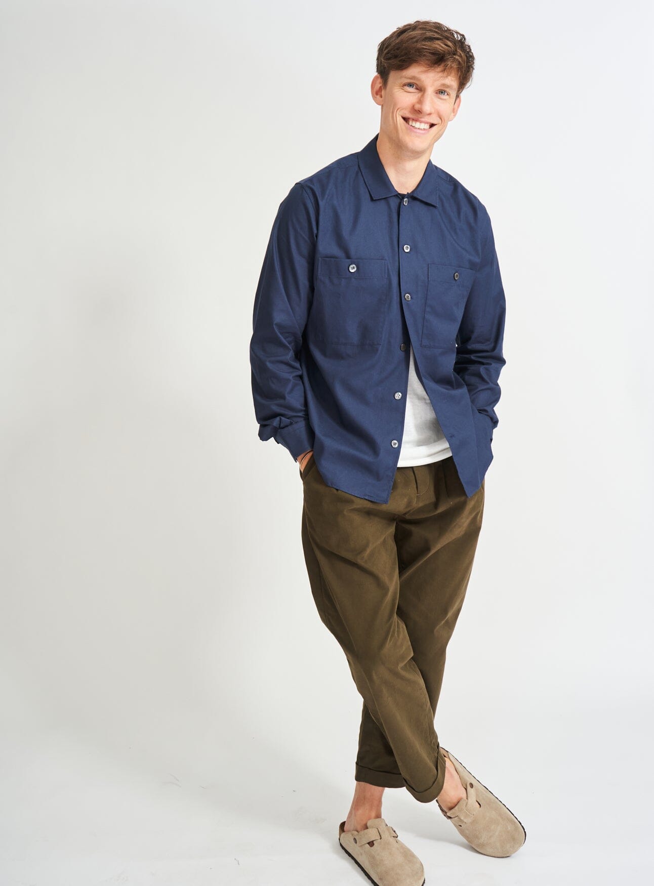 Chemise en coton régénératif double poche bleu marine