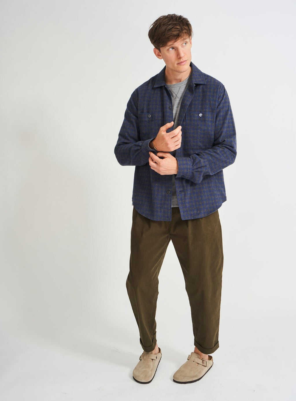 Chemise en flanelle italienne recyclée à double poche à carreaux marine et gris