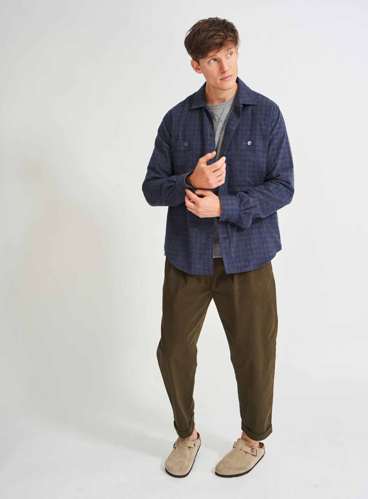 Chemise en flanelle italienne recyclée à double poche à carreaux marine et gris