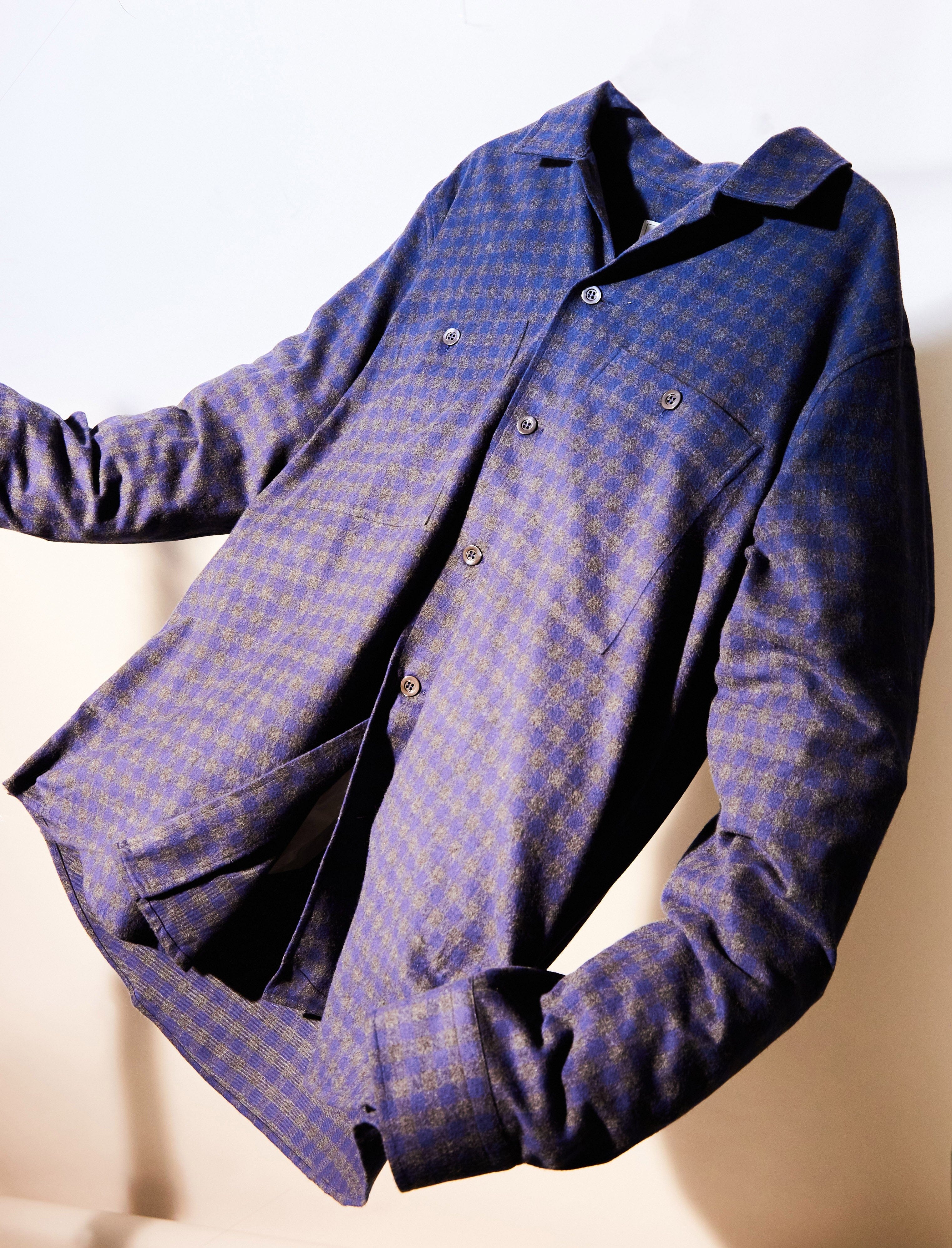 Chemise en flanelle italienne recyclée à double poche à carreaux marine et gris