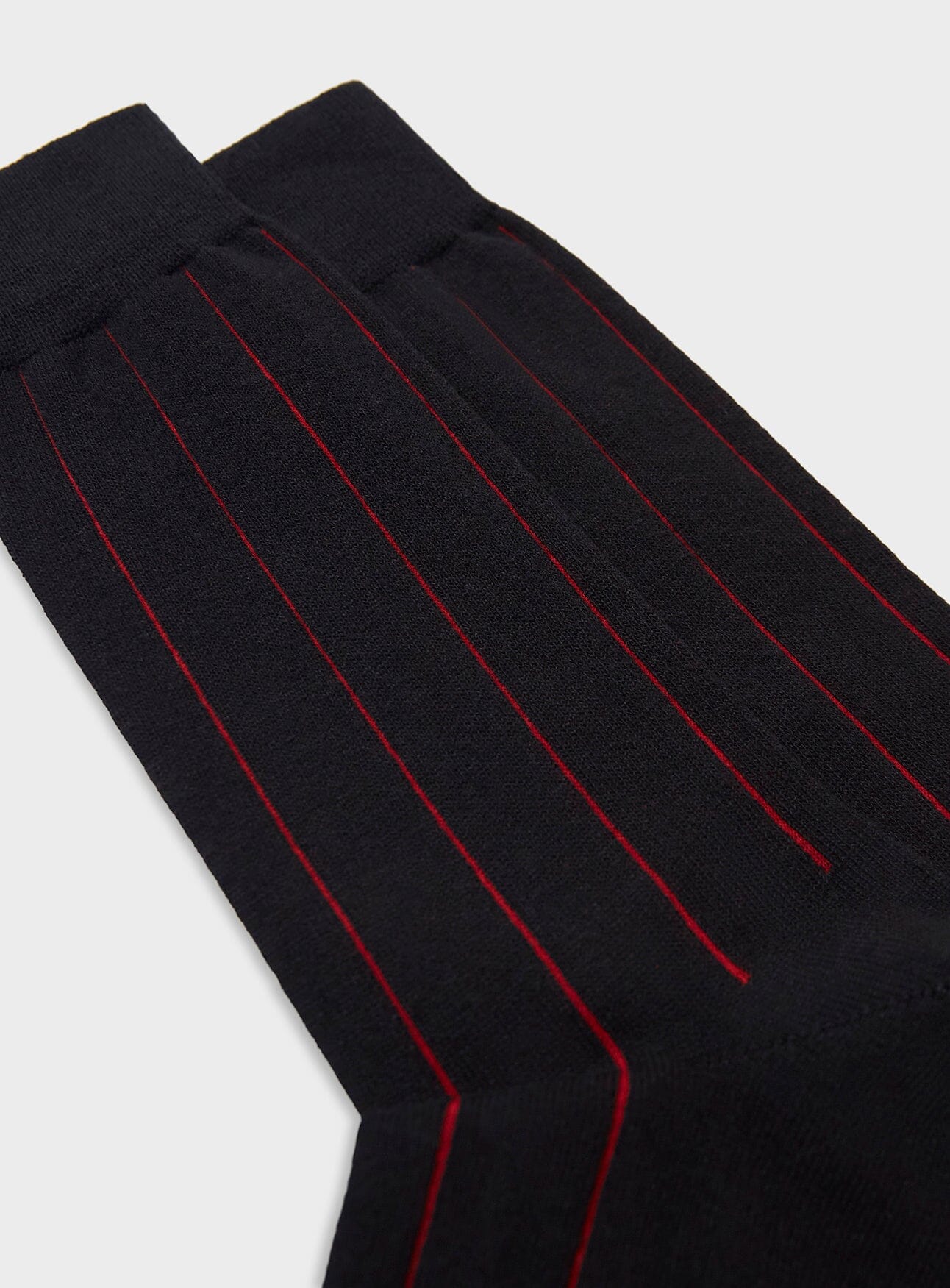 Chaussettes à rayures en coton recyclé noir et rouge