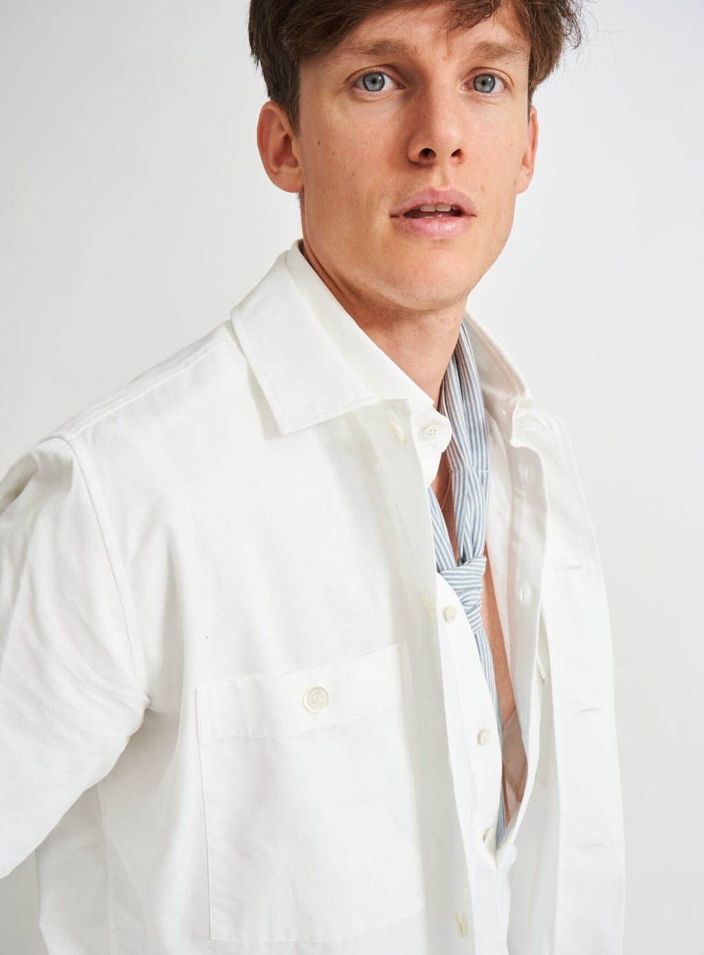 Chemise blanche italienne recyclée à double poche