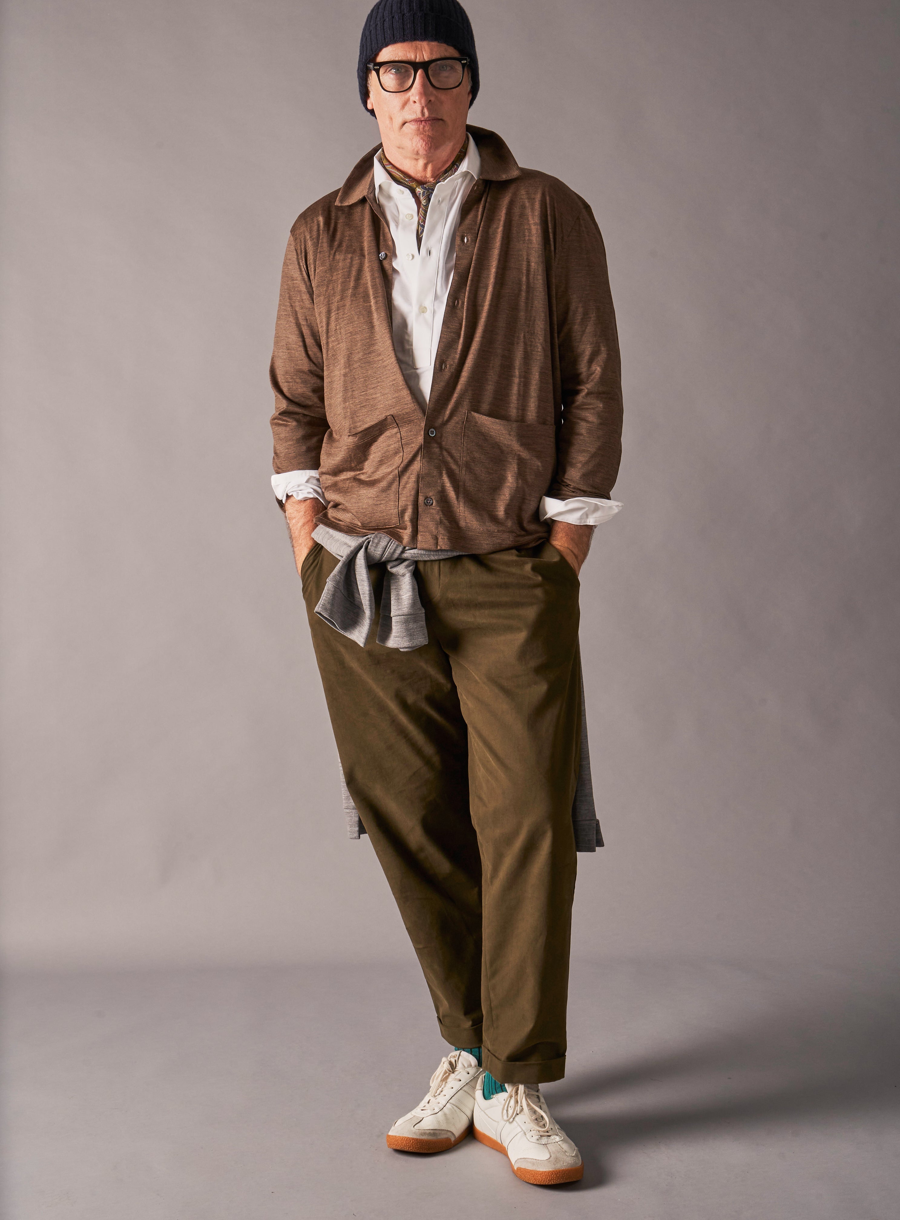 Gilet en jersey de laine mérinos à rayures couleur camel