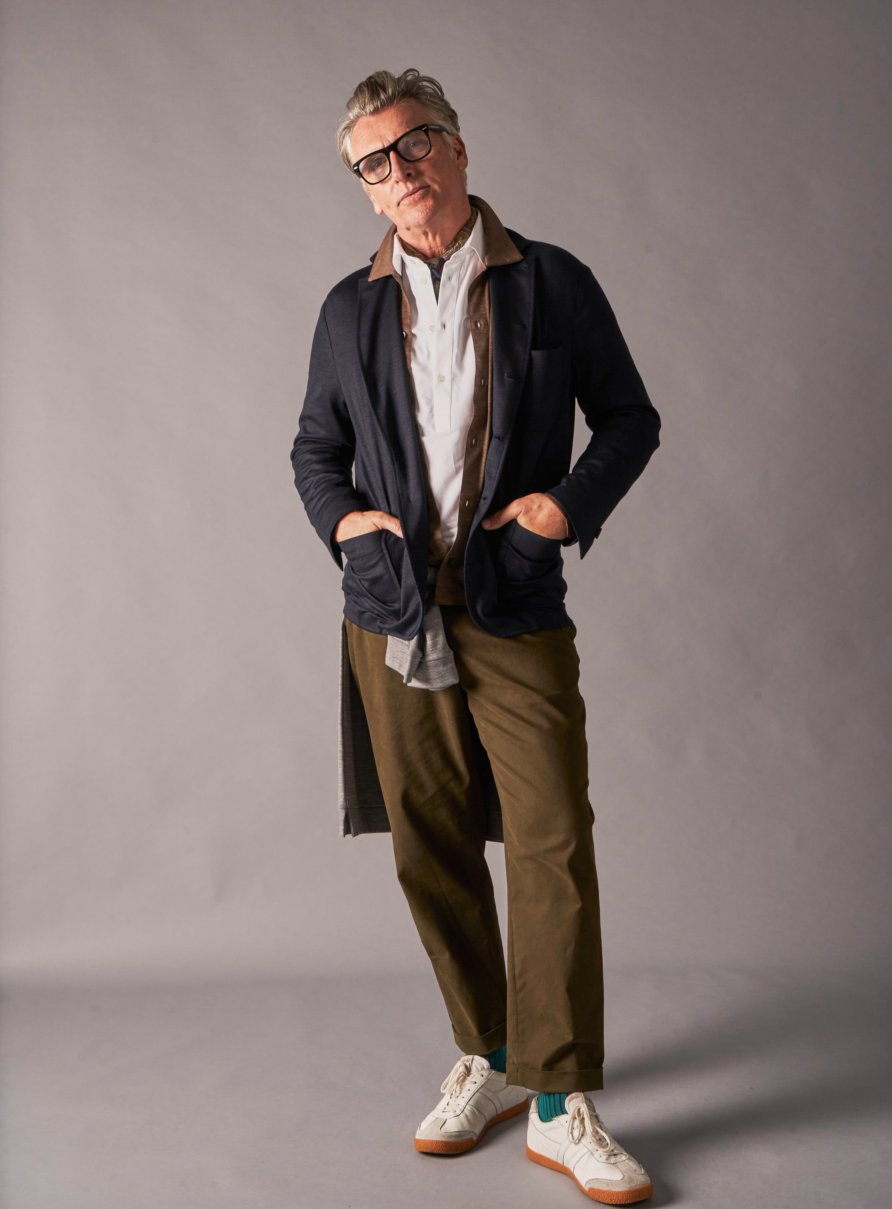 Pantalon plissé vert foncé en coton biologique extensible