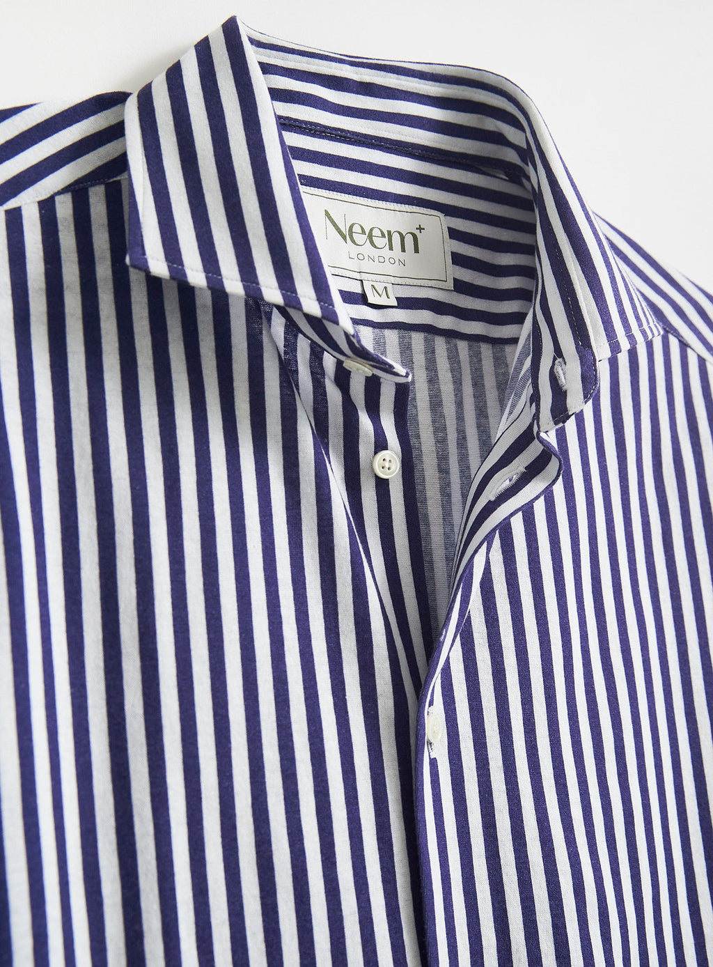 Chemise col cassé rayée moderne recyclée