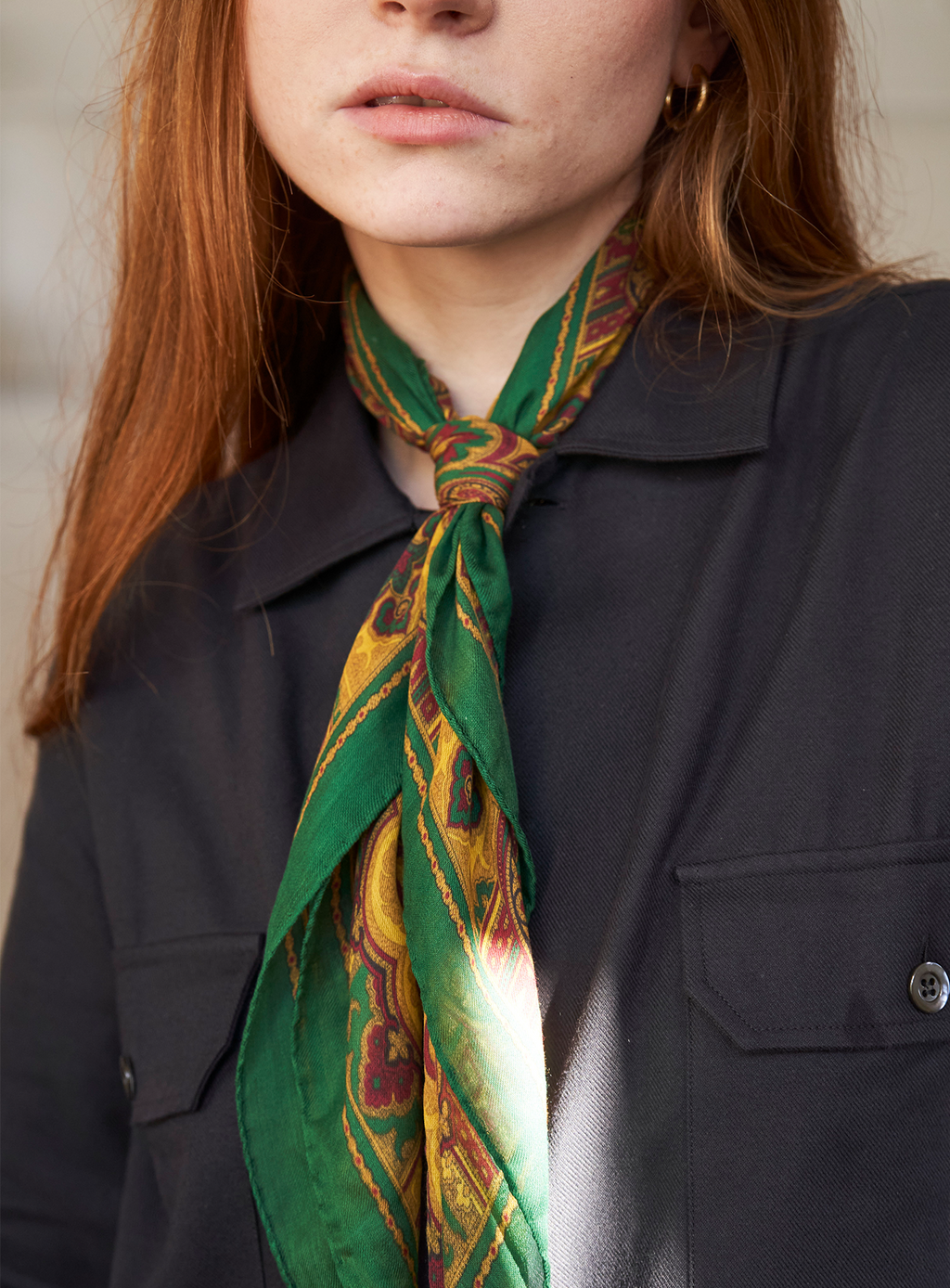 Foulard à motif vert et imprimé moutarde en Tencel italien